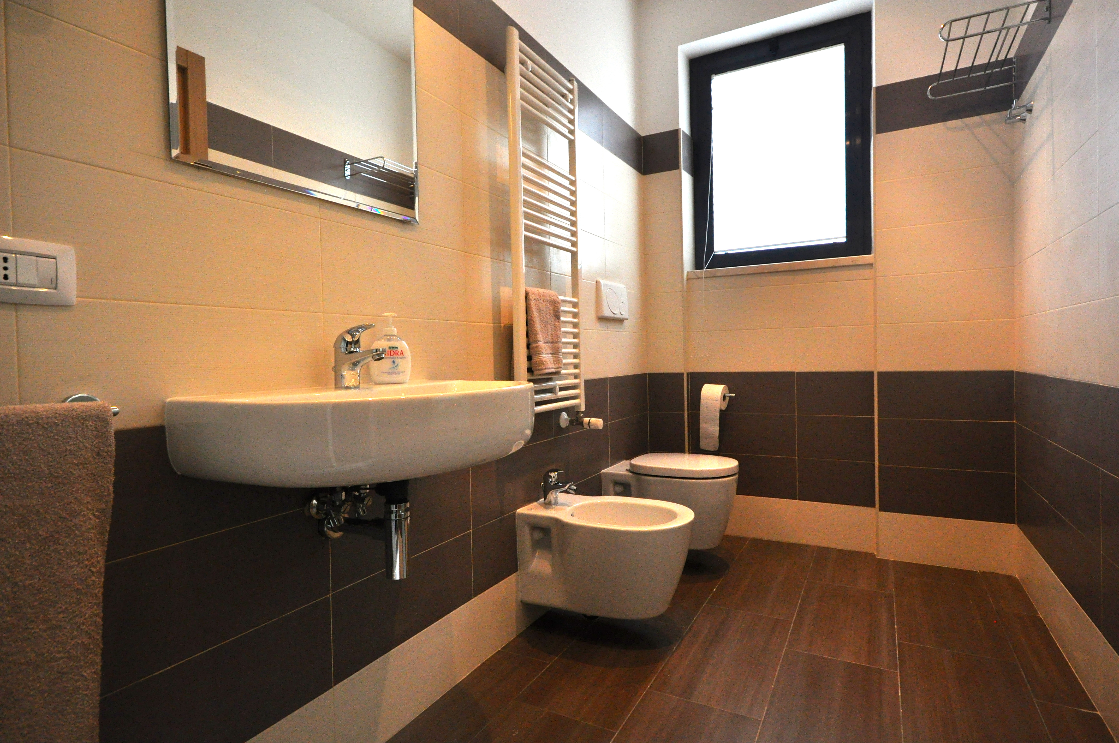 bagni hotel 325