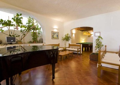 hall-hotel-shardana