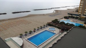 Spiaggia e piscina Club Esse Mediterraneo