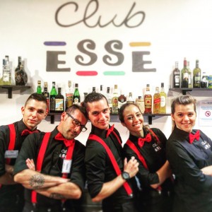 bar-staff-club-esse