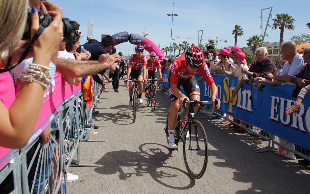 Giro d’Italia in Sardinia: finally it’s bicycle-holiday time!