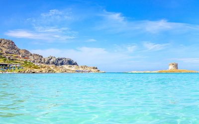 Vacanza a Stintino, la guida con i consigli su cosa fare, vedere e mangiare